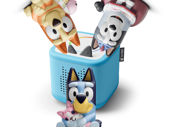 Bluey Toniebox 2 Sky Blue Starter Set | Illustration